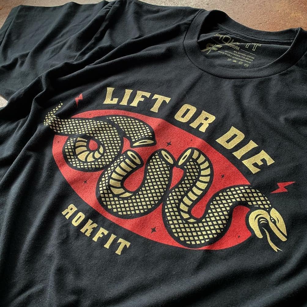 Freebie T-Shirt Mockup